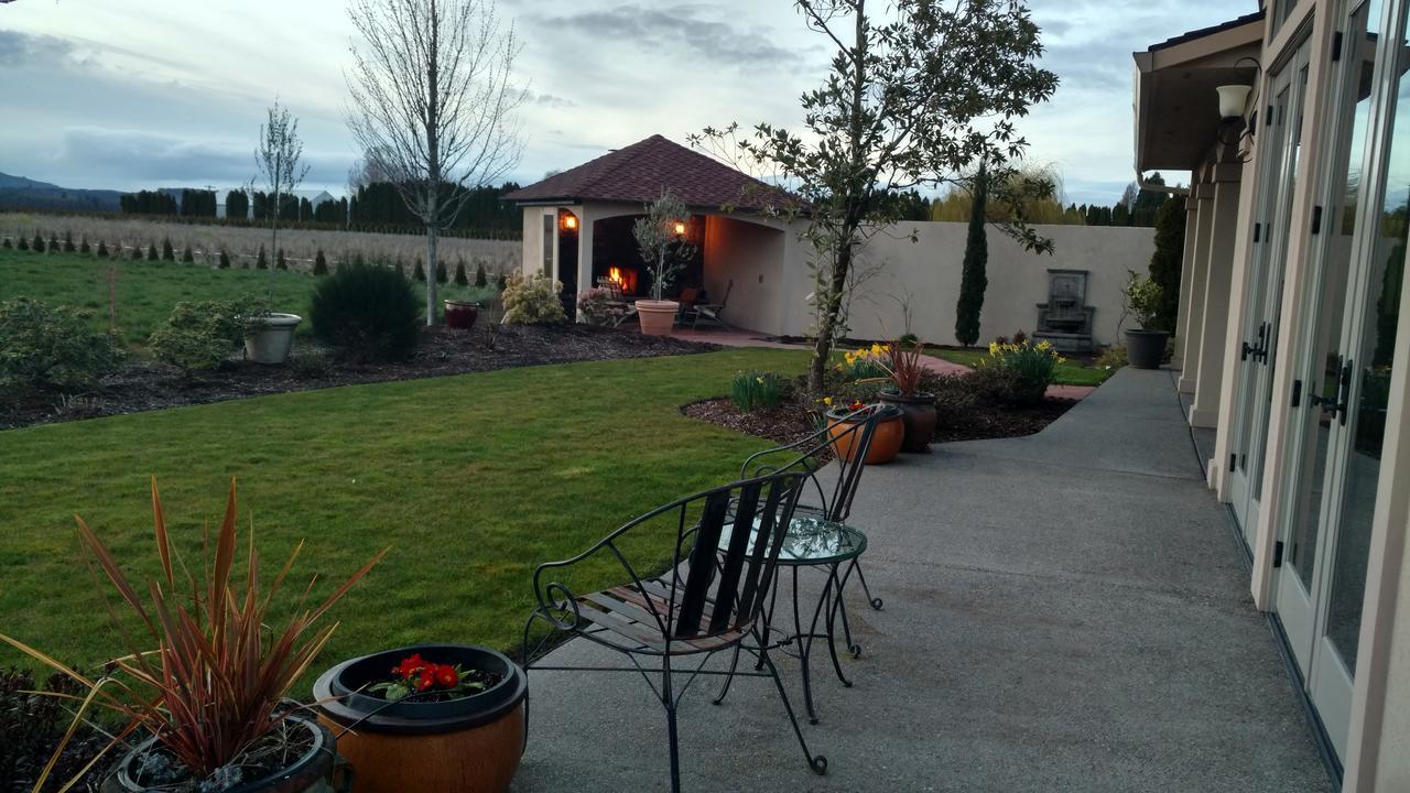 Casale Bed and Breakfast Forest Grove Buitenkant foto